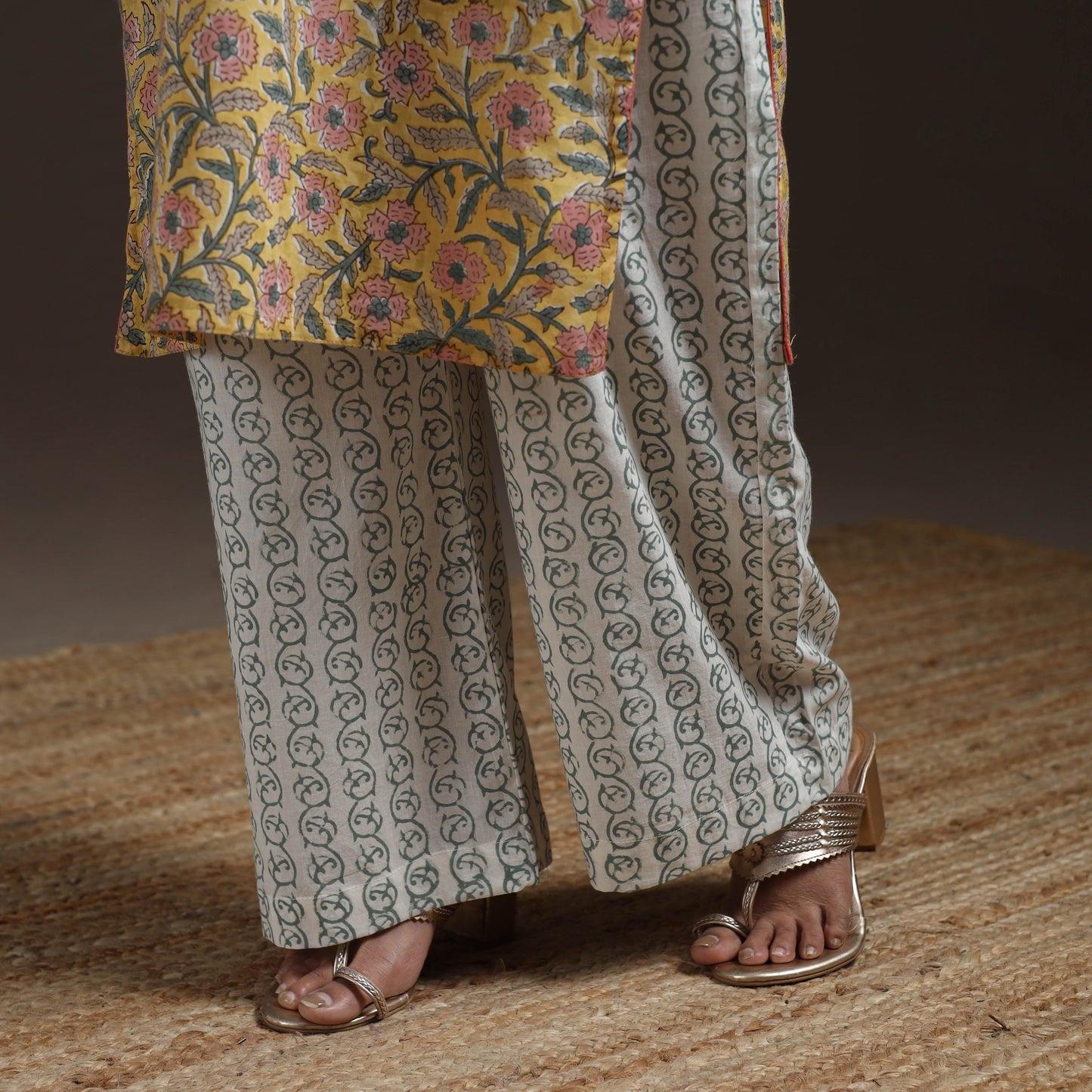 Hand cotton sanganeri suit set with dupatta for women 01