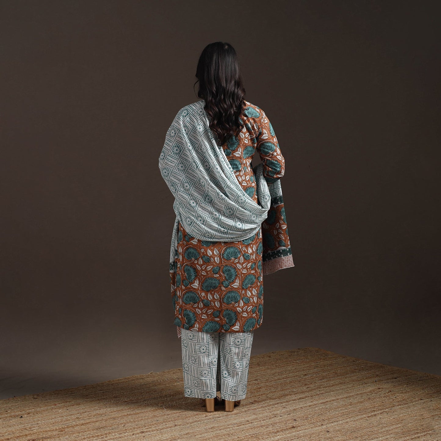 Hand cotton sanganeri suit set with dupatta for women 15