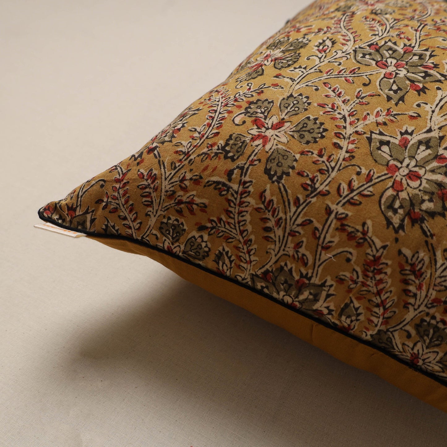 Hand kalamkari cushion cover 41 - handcrafted