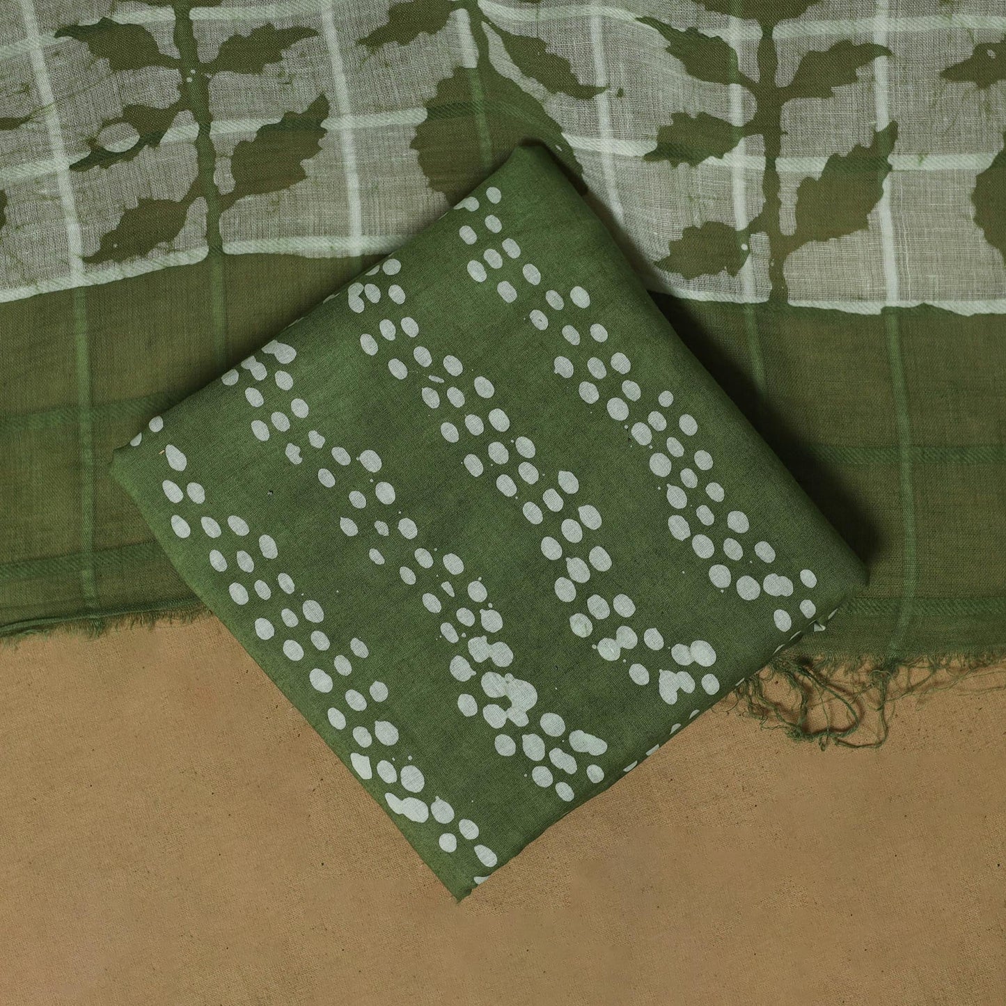 Hand kutch batik cotton 3pc unstitched dress material 09