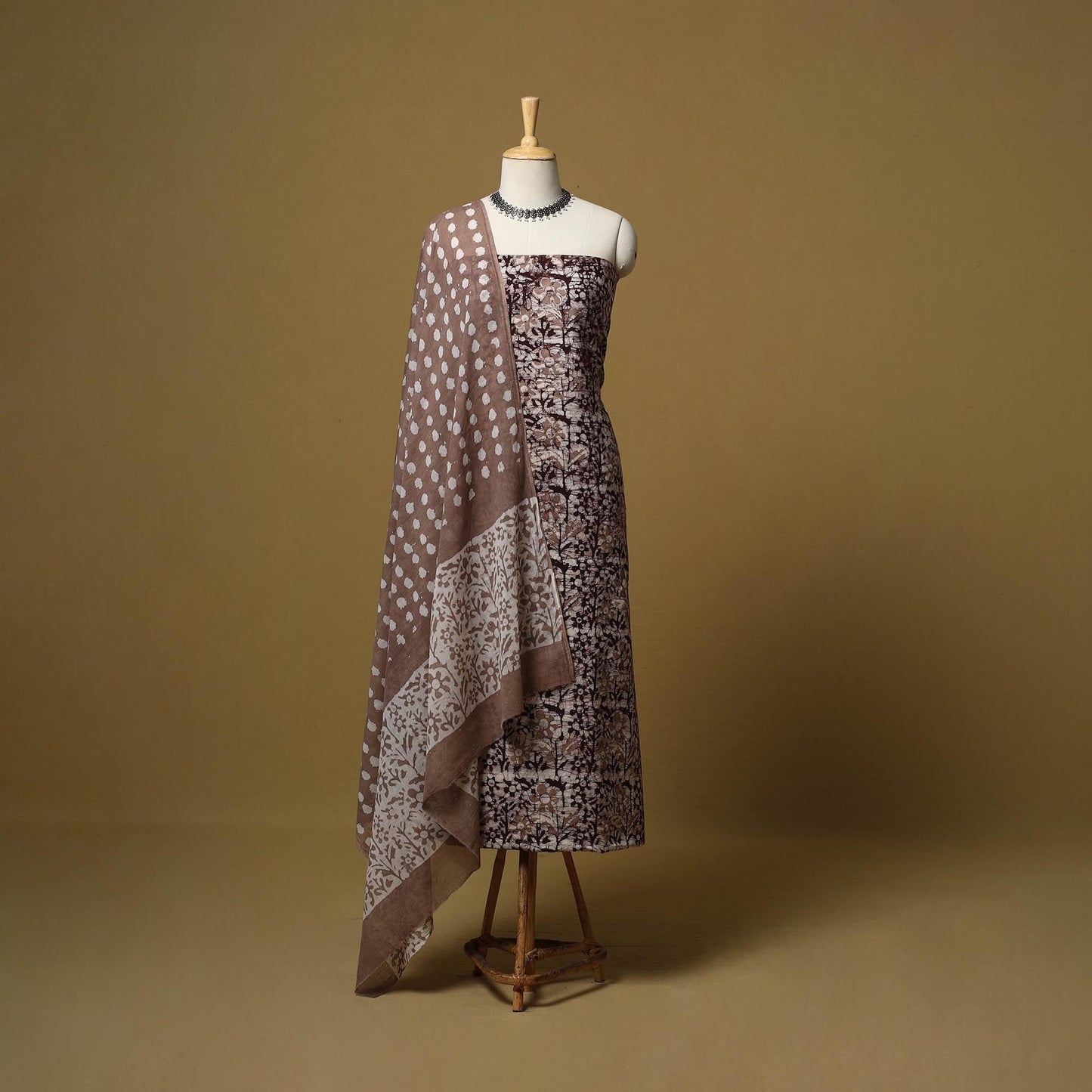 Hand kutch batik cotton 3pc unstitched dress material 18