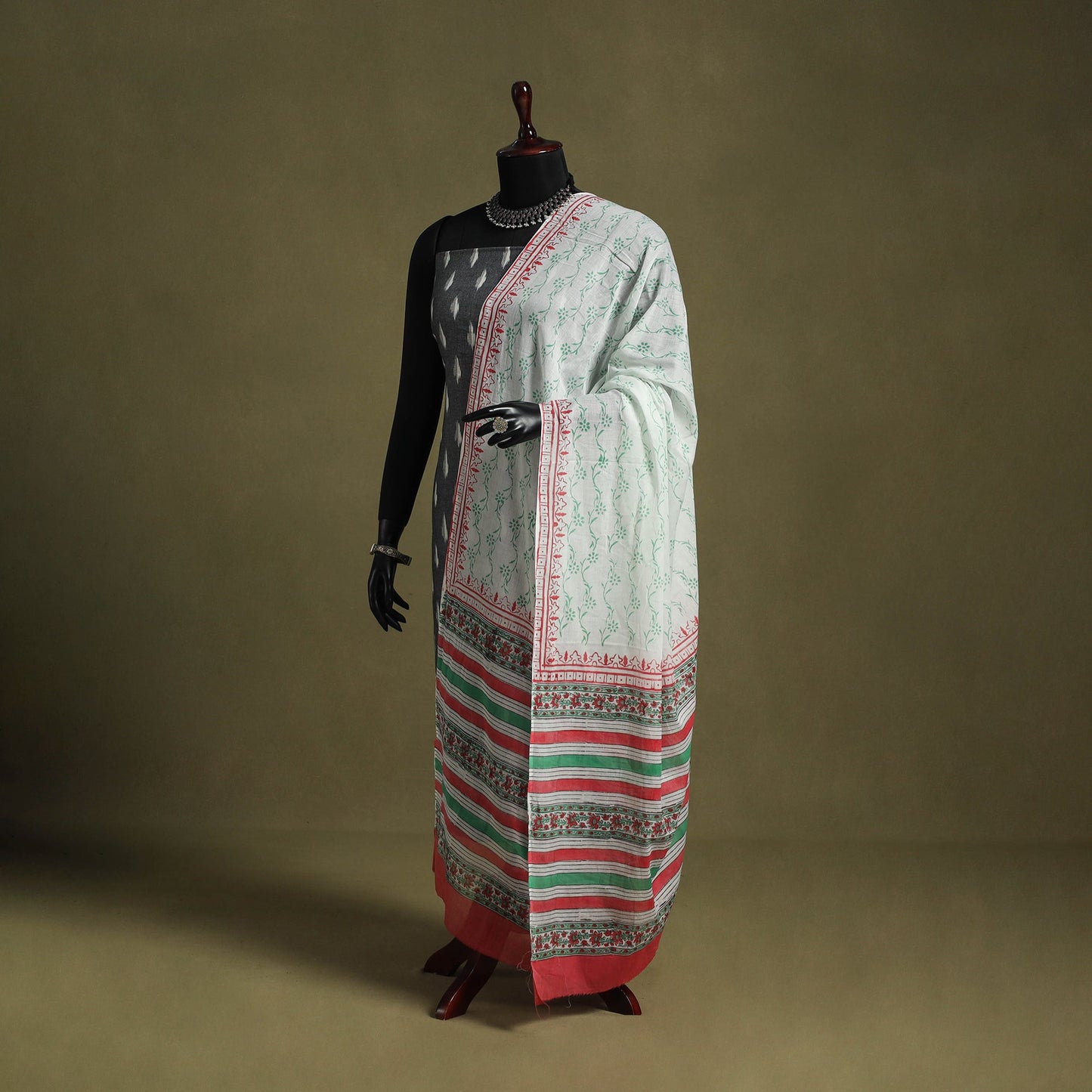 Hand mul cotton sanganeri dupatta 28 - handcrafted