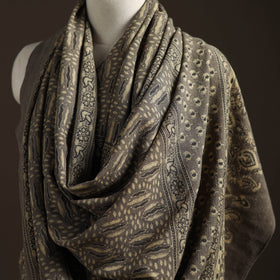 Hand natural dyed handwoven acrylic wool shawl 01