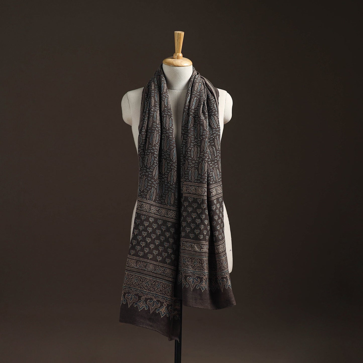 Hand natural dyed handwoven acrylic wool shawl 06