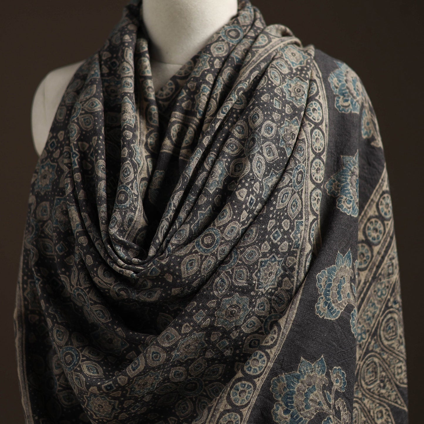 Hand natural dyed handwoven acrylic wool shawl 21