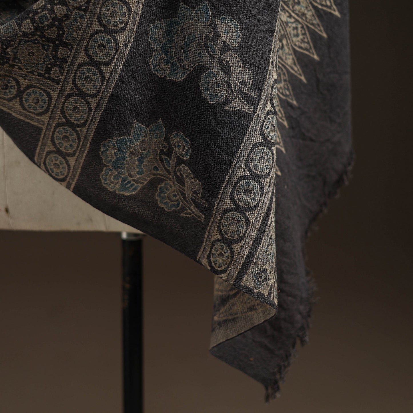 Hand natural dyed handwoven acrylic wool shawl 21