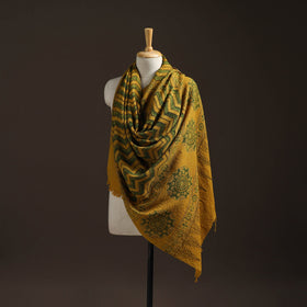 Hand natural dyed handwoven acrylic wool shawl 32