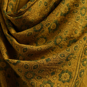 Hand natural dyed handwoven acrylic wool shawl 36