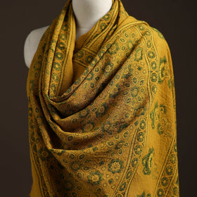 Hand natural dyed handwoven acrylic wool shawl 36