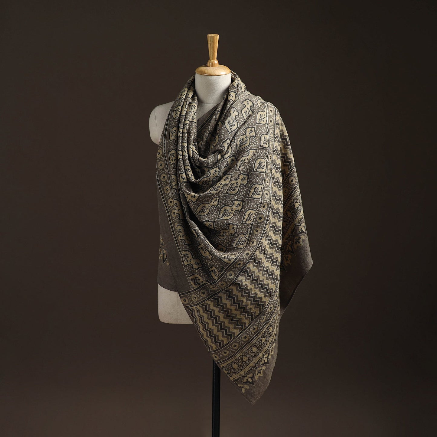 Hand natural dyed handwoven acrylic wool shawl 40