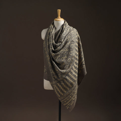 Hand natural dyed handwoven acrylic wool shawl 40