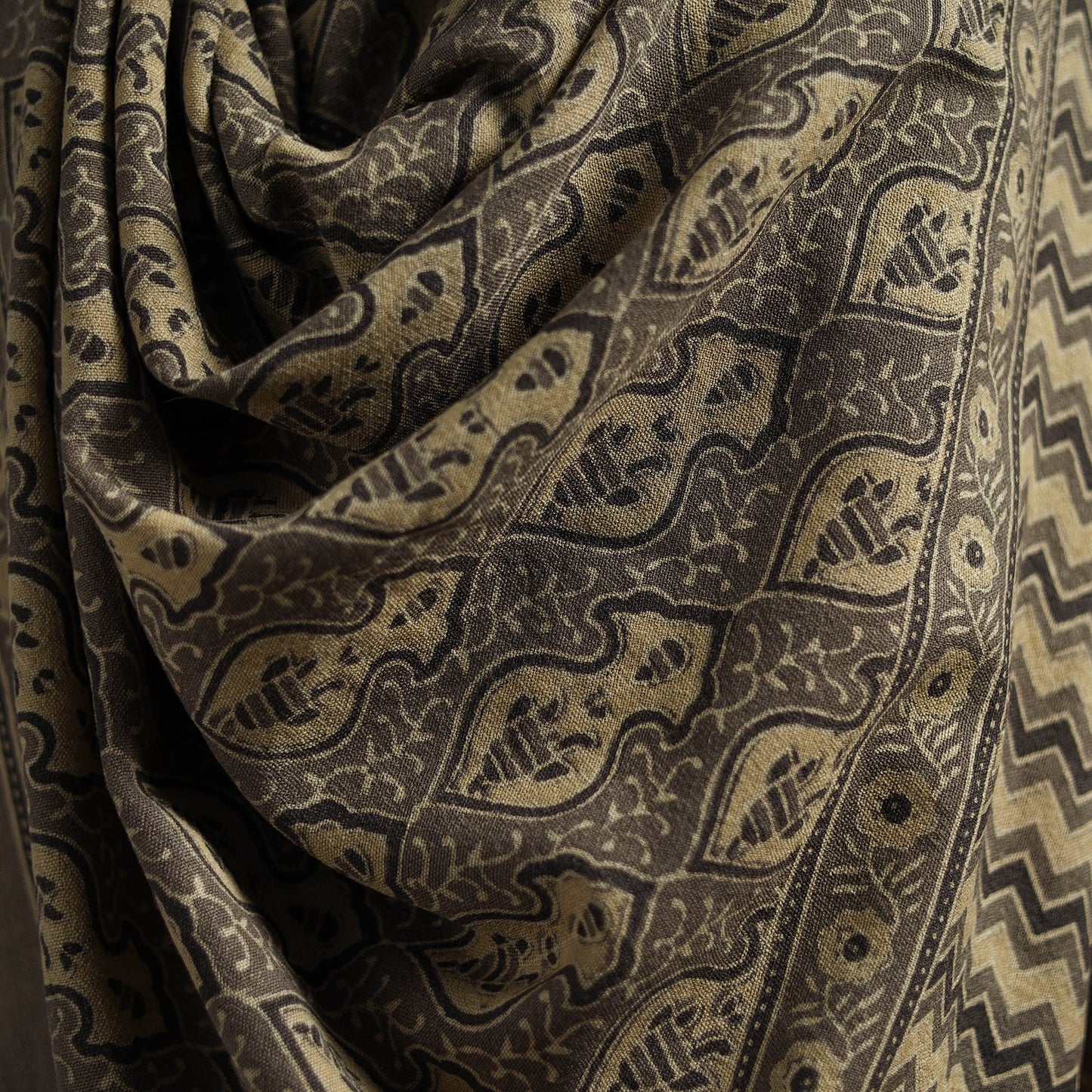 Hand natural dyed handwoven acrylic wool shawl 40