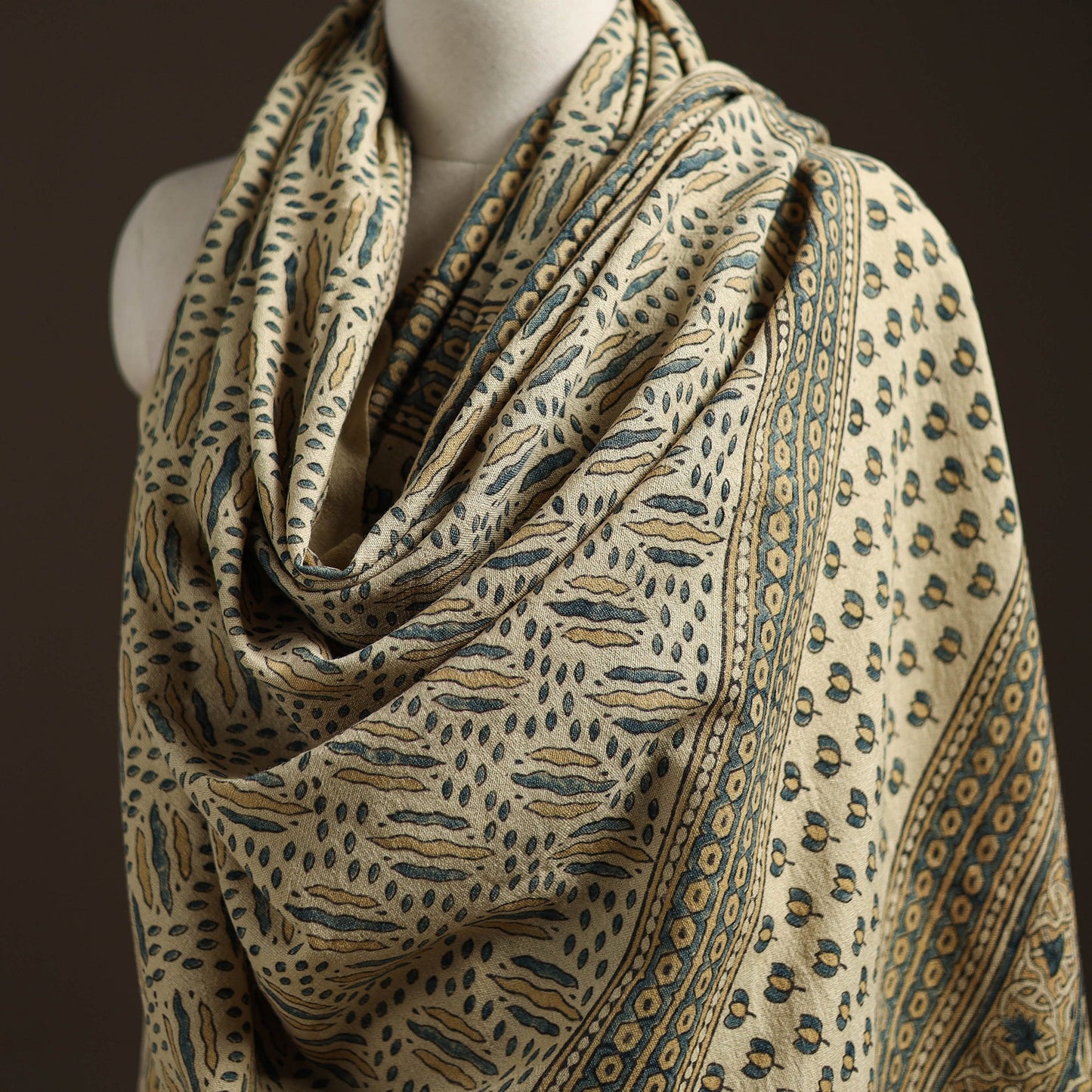 Hand natural dyed handwoven acrylic wool shawl 45