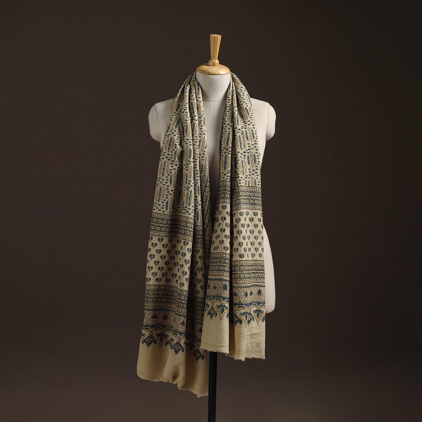 Hand natural dyed handwoven acrylic wool shawl 45