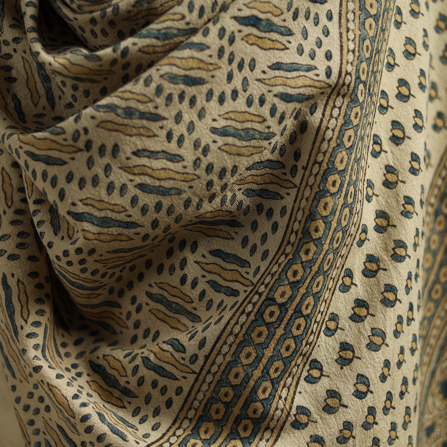 Hand natural dyed handwoven acrylic wool shawl 45