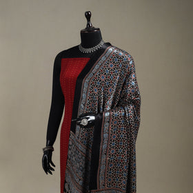 Hand natural dyed modal silk dupatta with lagdi patta 36