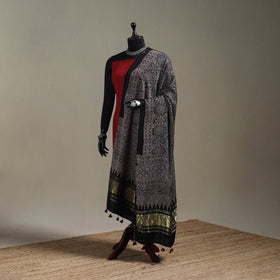 Hand natural dyed modal silk dupatta with lagdi patta 38