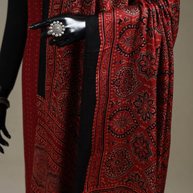 Hand natural dyed modal silk dupatta with lagdi patta 43