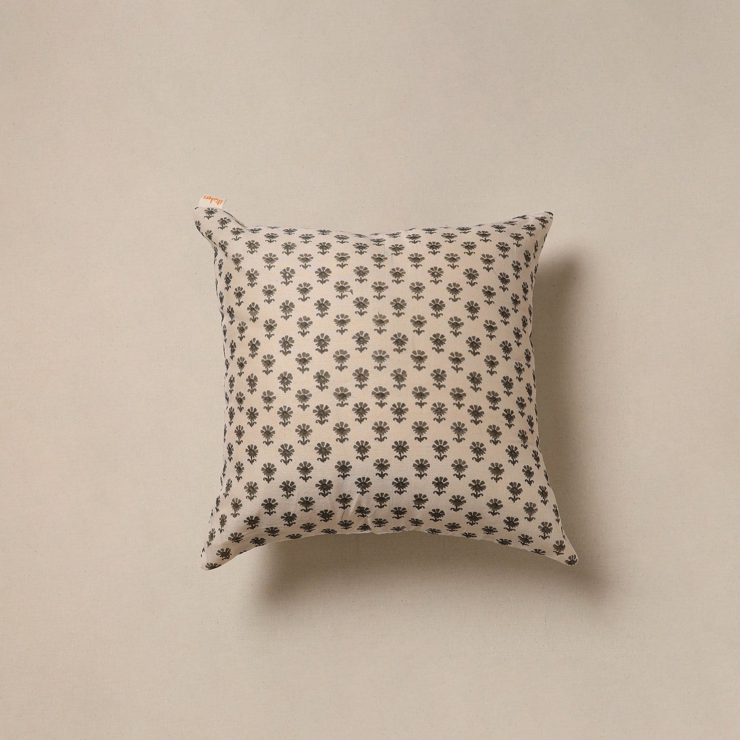 Hand sanganeri cushion cover 136 - handcrafted