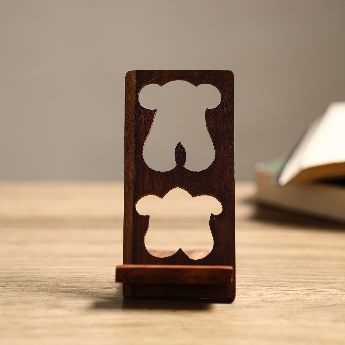  Handcarved Sheesham Wood Mobile Stand 15 