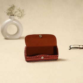 Handcrafted bengal kantha work spectacle case 03