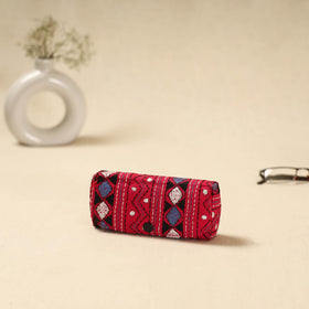 Handcrafted bengal kantha work spectacle case 04