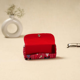 Handcrafted bengal kantha work spectacle case 04