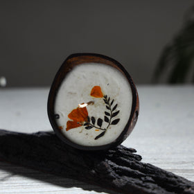 Handcrafted eco-friendly coconut shell lemon grass soy