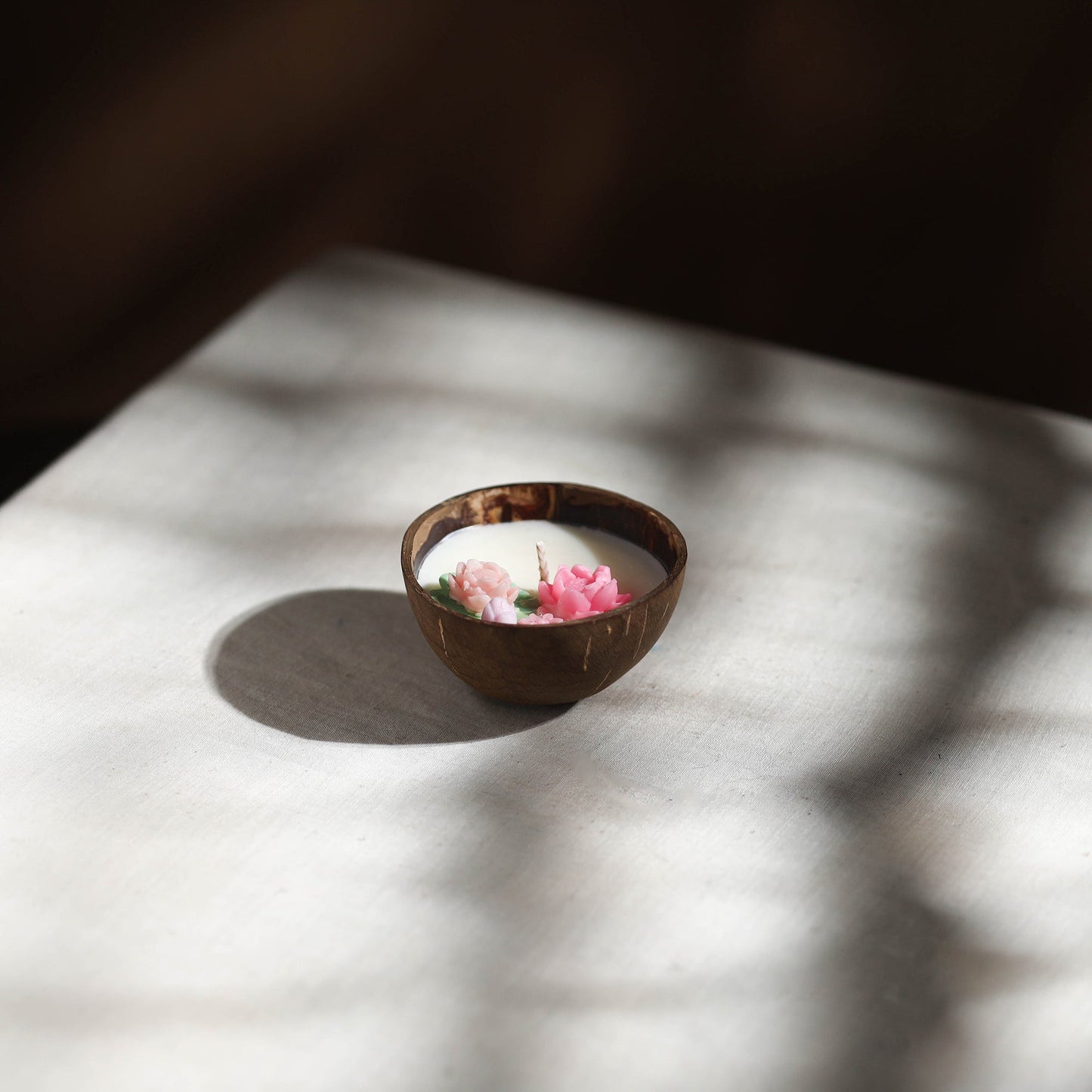 Handcrafted eco-friendly coconut shell rose soy scented