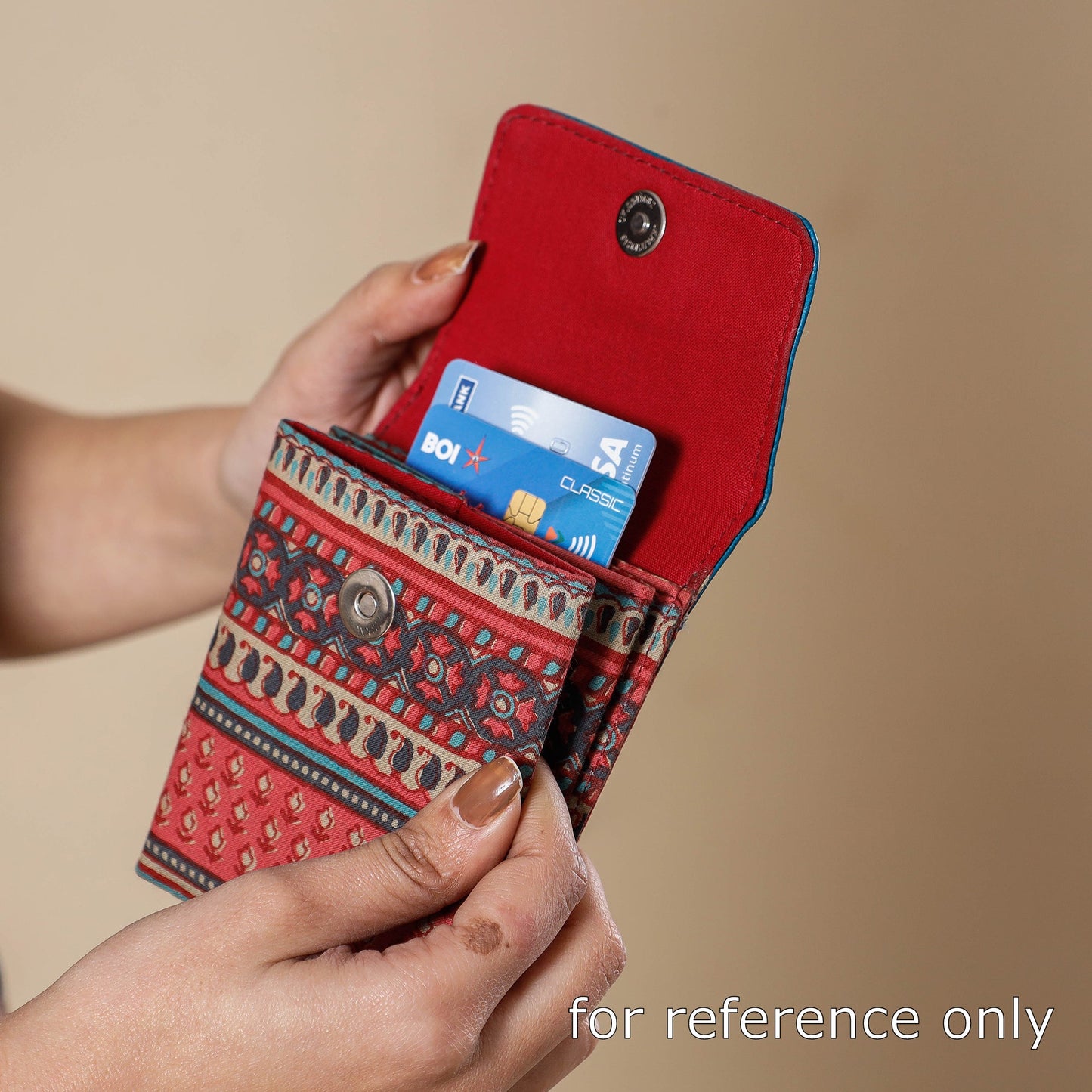  Handcrafted Embossed Leather Card Holder 