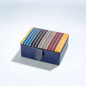  Handcrafted Embossed Leather Card Holder 