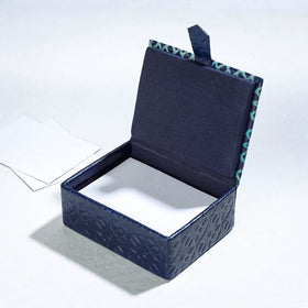 Handcrafted Embossed Leather Card Holder 