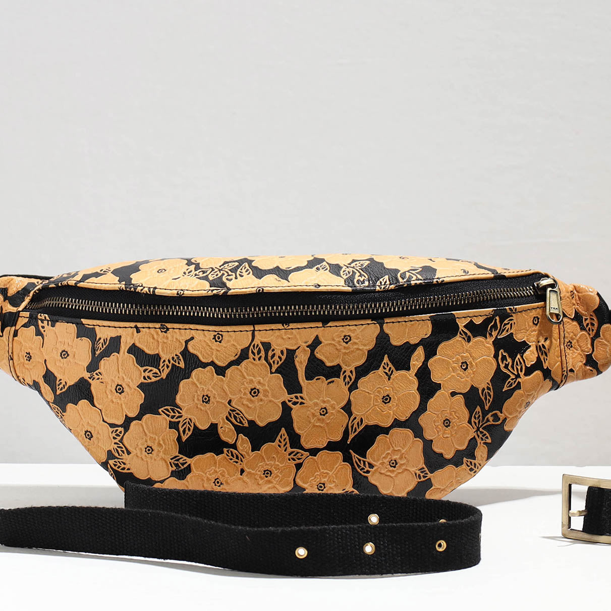  Handcrafted Embossed Leather Fanny Pack / Waist Bag 