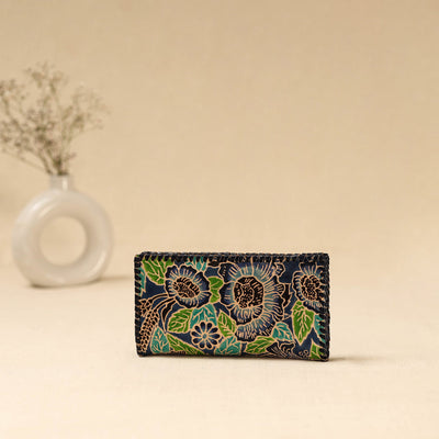 Handcrafted embossed leather wallet 44