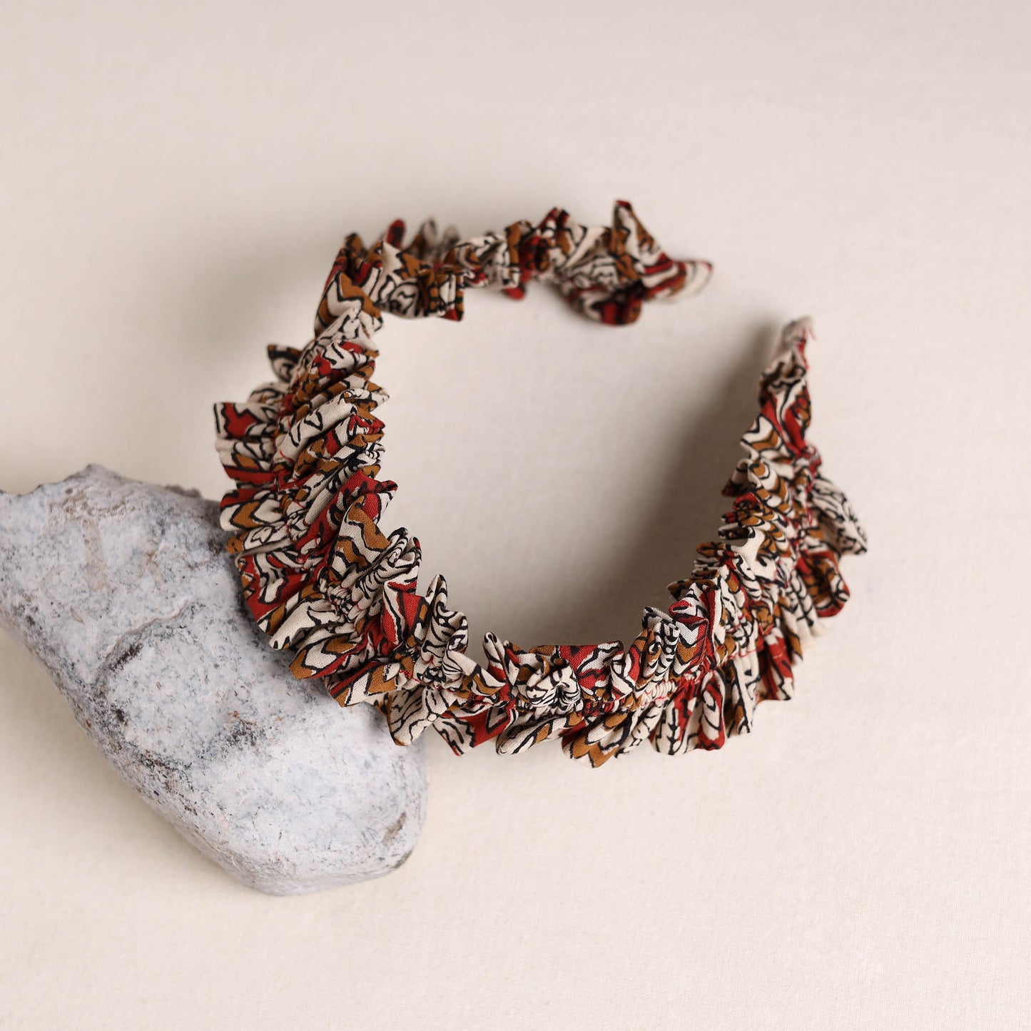 Handcrafted fab artwork hair band 07