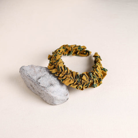 Handcrafted fab artwork hair band 09