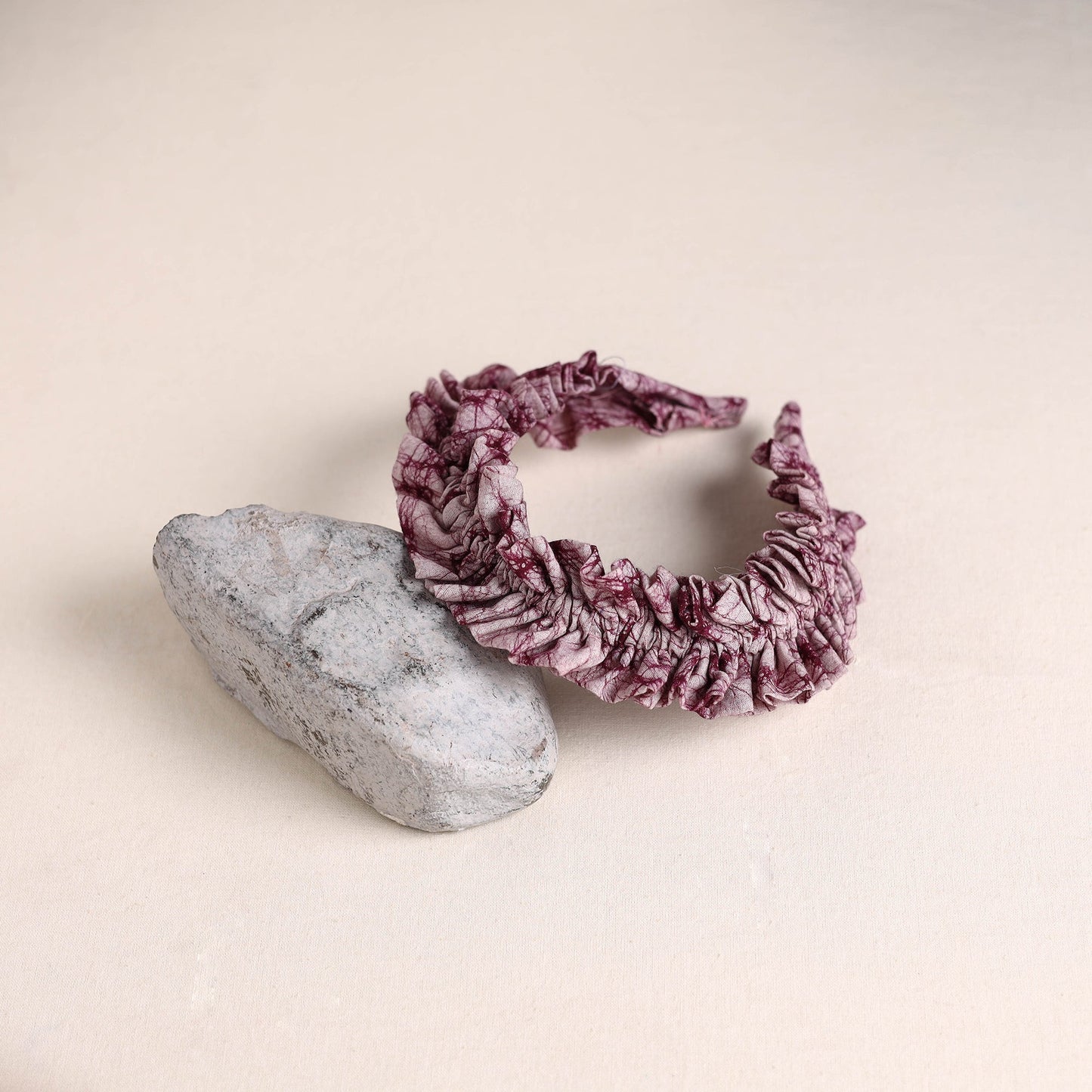 Handcrafted fab artwork hair band 18