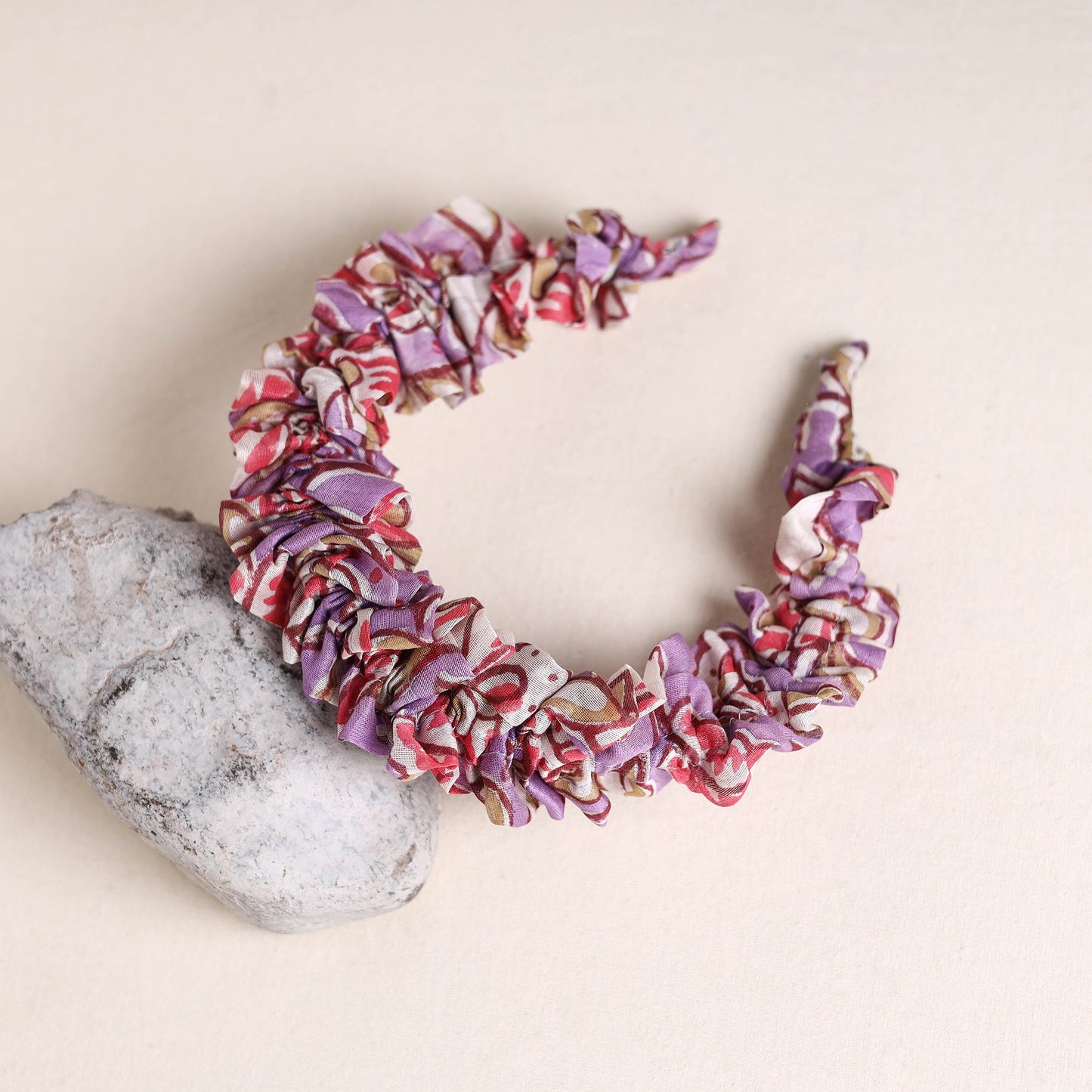 Handcrafted fab artwork hair band 24