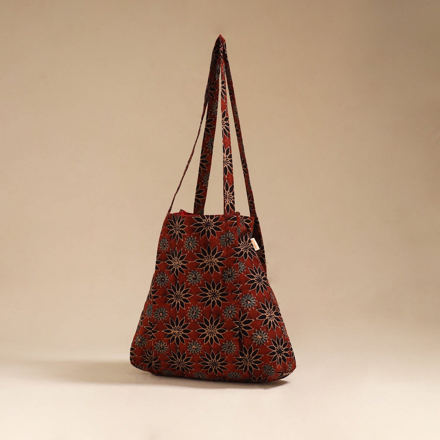 Handcrafted fabric jhola bag 02