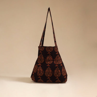 Handcrafted fabric jhola bag 15