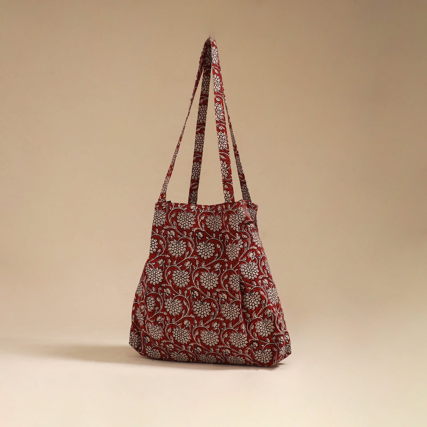 Handcrafted fabric jhola bag 18