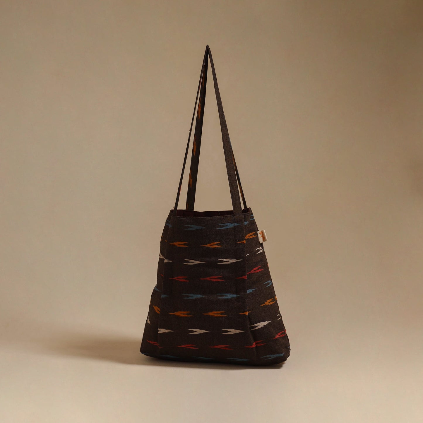 Handcrafted fabric jhola bag 18