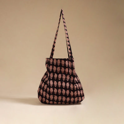 Handcrafted fabric jhola bag 19