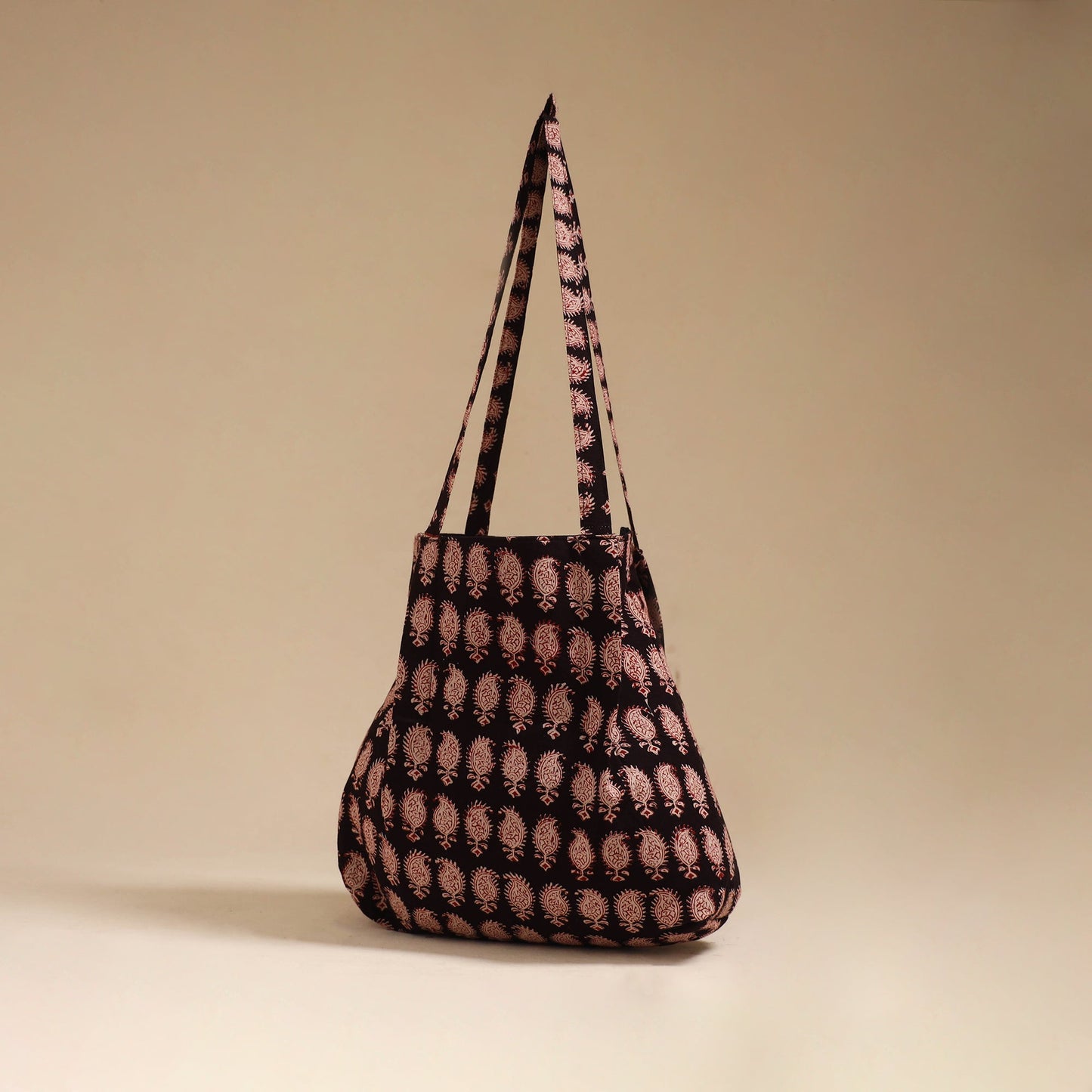 Handcrafted fabric jhola bag 19