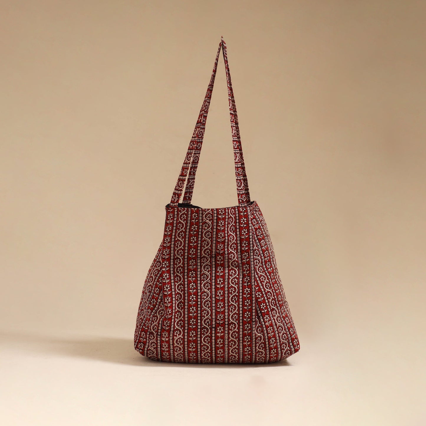Handcrafted fabric jhola bag 22