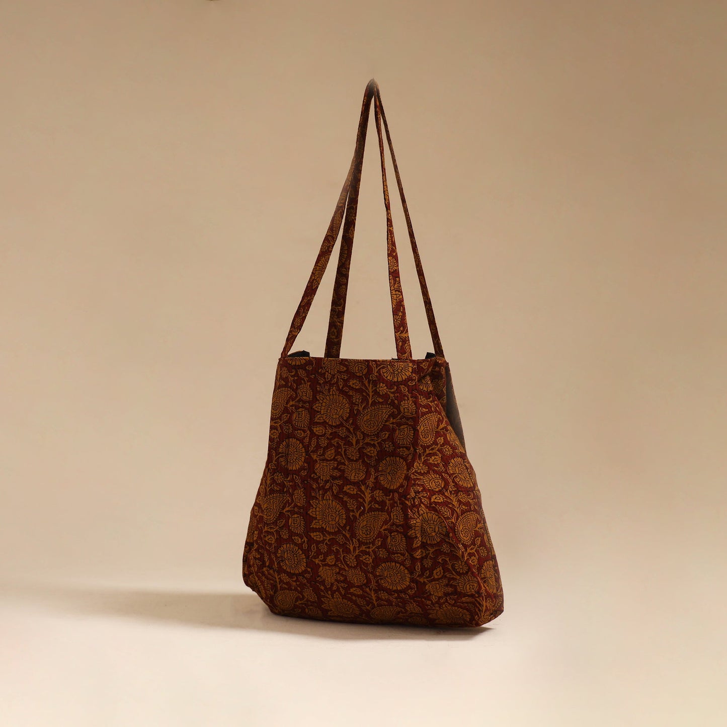 Handcrafted fabric jhola bag 23