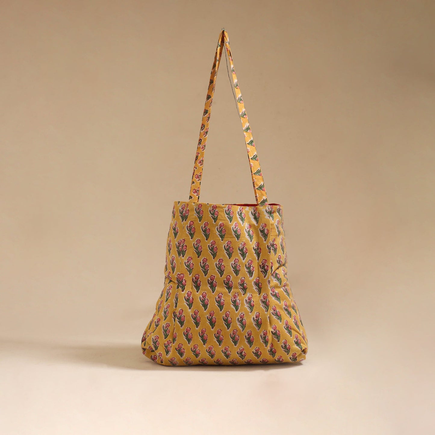 Handcrafted fabric jhola bag 27