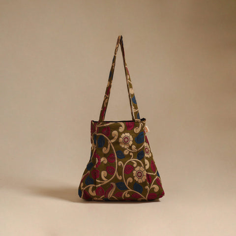 Handcrafted fabric jhola bag 30