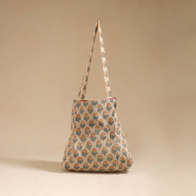 Handcrafted fabric jhola bag 30