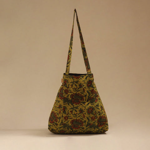 Handcrafted fabric jhola bag 31